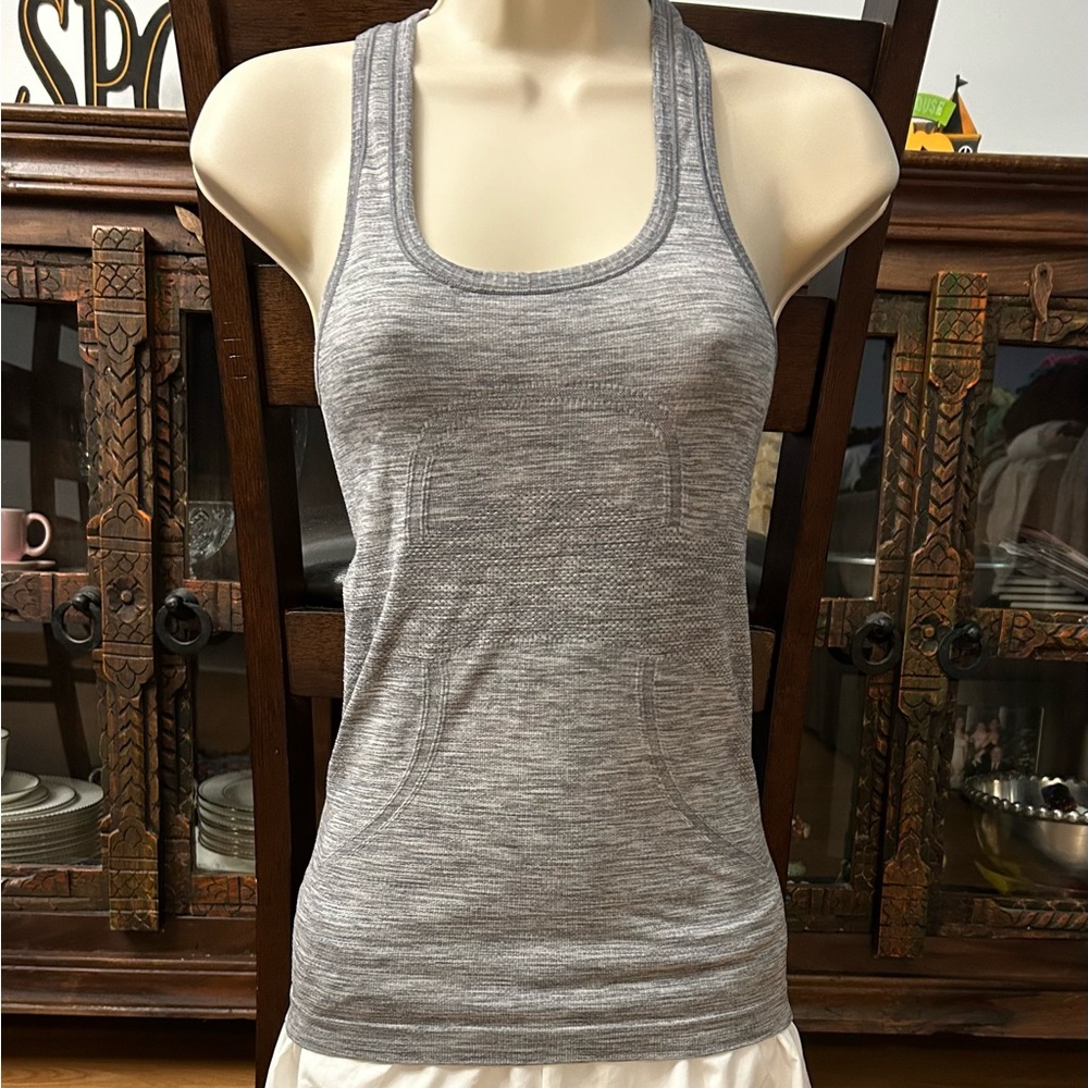 Lululemon Swifty Tank Top; Slate Grey/White
